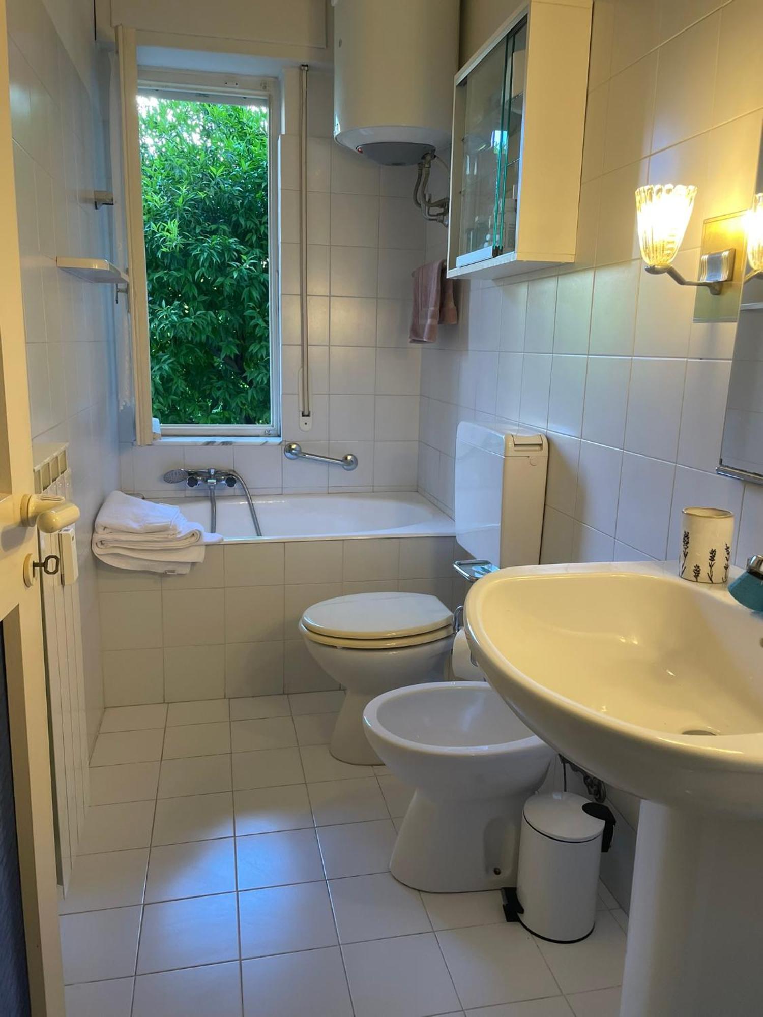 Franca'S House Apartment Бордихера Екстериор снимка
